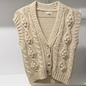 Textured Cable Knit V-Neck Sweater Vest — Cream